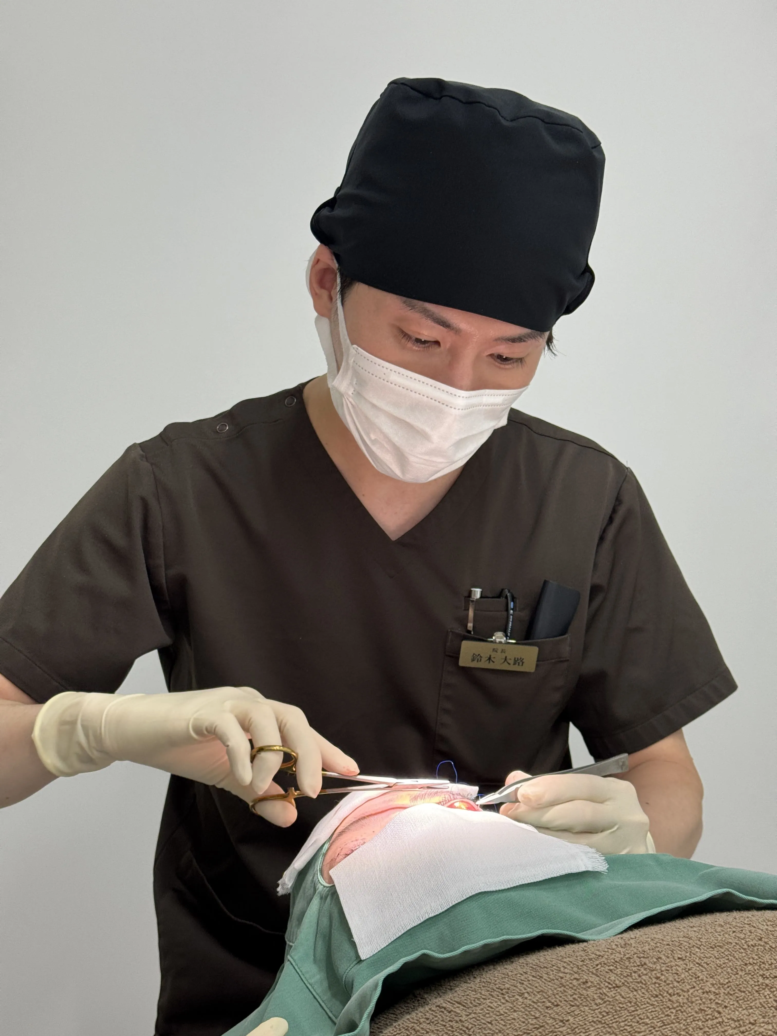 MEMOTO CLINIC 名古屋_施術の様子_1