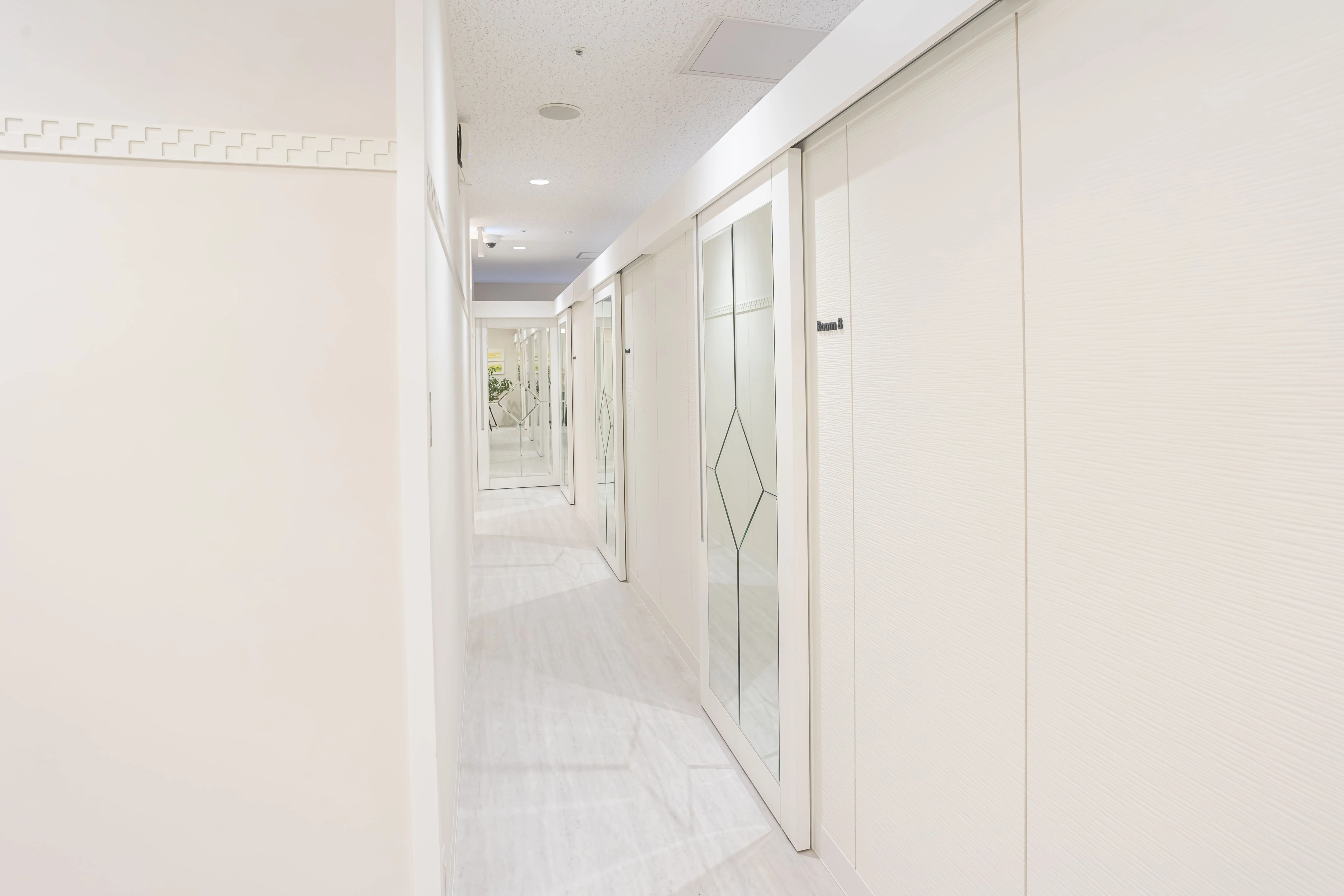 ソララクリニック_院内廊下の様子