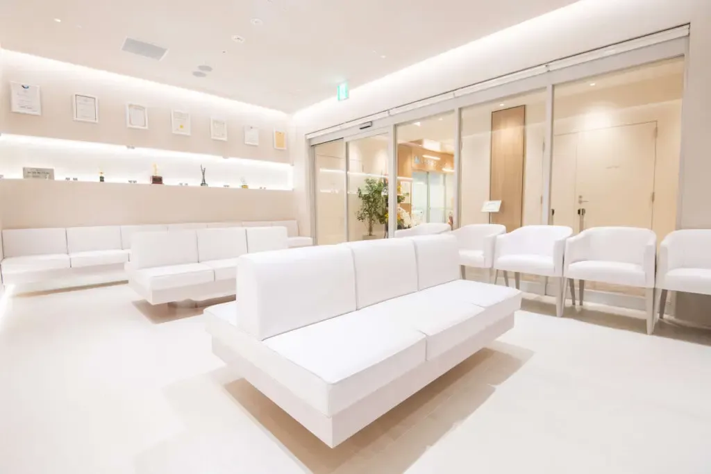 待合室の様子_1