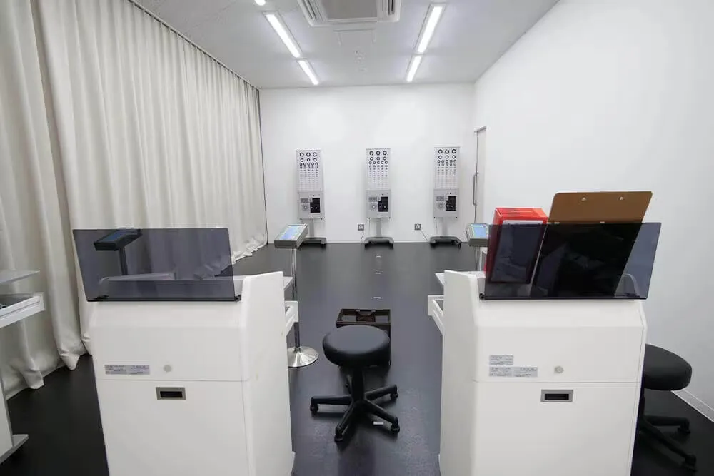 検査室の様子_3