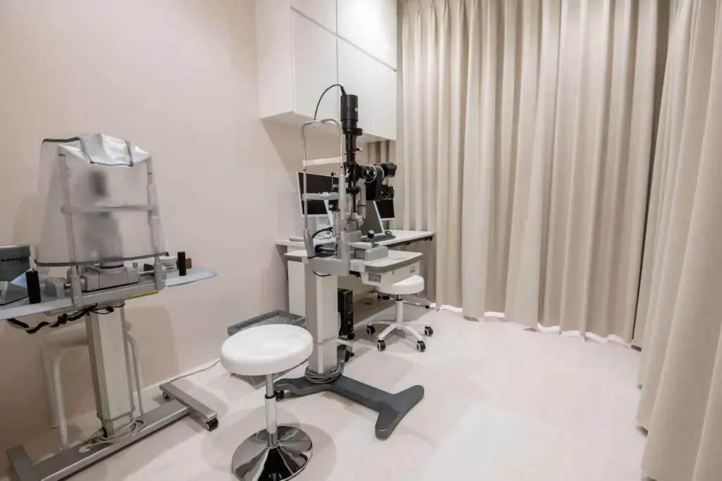 検査室の様子_2